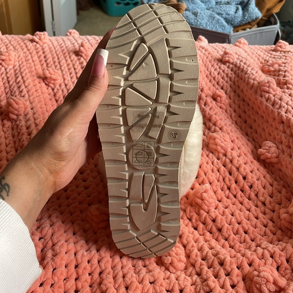 Platform winter boots - Picture 3 of 3